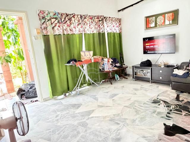 Double Storey Putra Heights Facing Open / Facing South 1