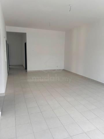 New Topaz Townhouse Bandar Putra 2, Bandar Saujana Putra Selangor 1