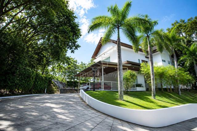 2 Storey Bungalow Beverly Row Ioi Resort City 1