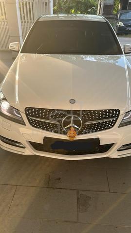 2013 Mercedes Benz C200 CGI BlueEFCY - 1