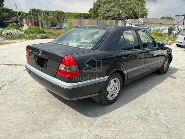 1995 CASH OTR Mercedes Benz C200 2.0 (A) - 4
