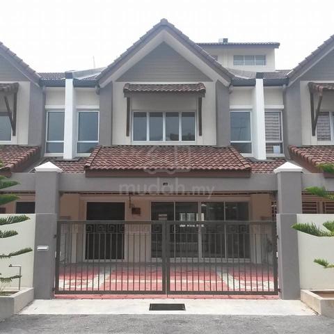 Pura Kencana 2stry Terrace House 1