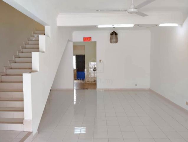 Taman Klang Utama Bukit Raja Klang Double Storey For Sale 1