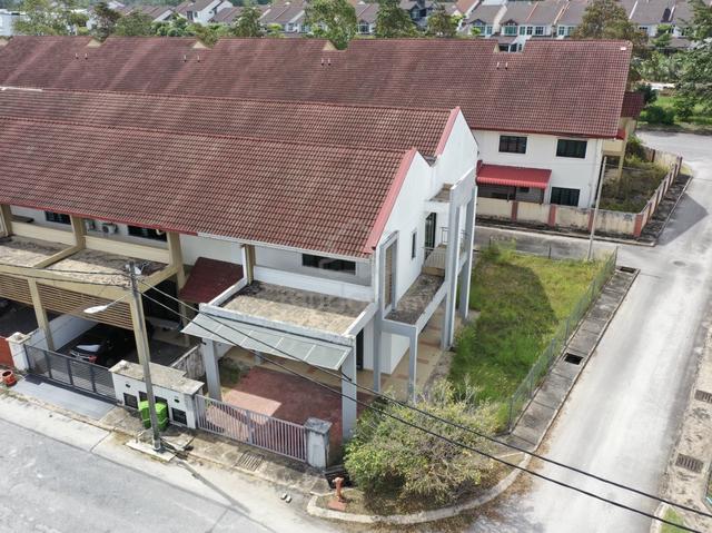 Double storey cornerlot bandar putra kuantan(near bandar,htaa) 1