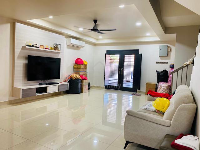 [ 22 X 96 sqft ] Move In Condition Double Storey At Taman Sementa 1