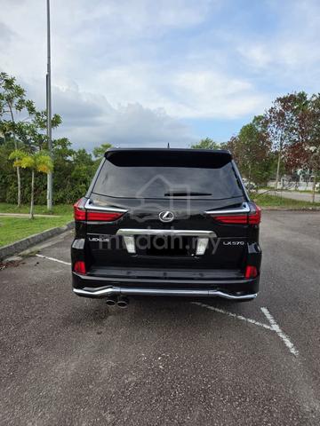 2016 Lexus LX570 5.7 (A) - 4