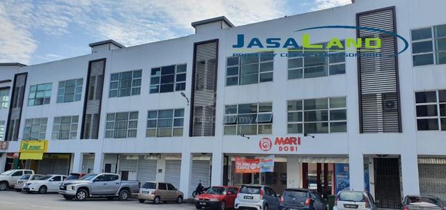 Shoplot House 3 Storey Kota Samarahan 1