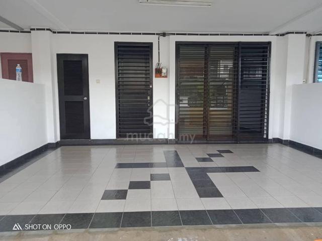 2 Sty Bandar Putera 2 Klang Basic Unit 2