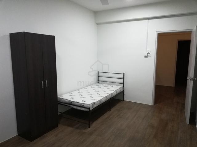 Fully Furnished Room for Rent 1