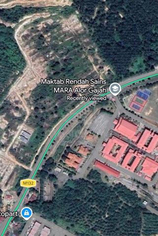 Lot Banglo depan MRSM Alor Gajah Melaka 1