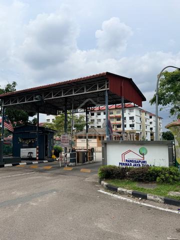 Rumah Pangsa Permas Jaya 1