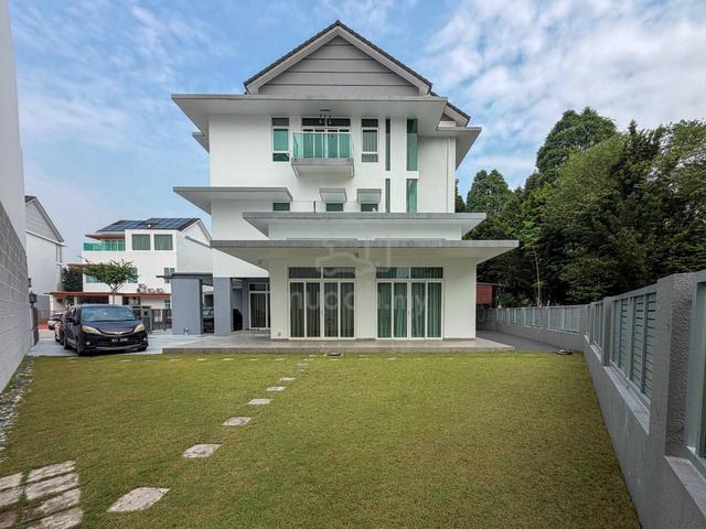 Three Storey Bungalow (Type Indigo 2), USJ Heights, Subang Jaya 1