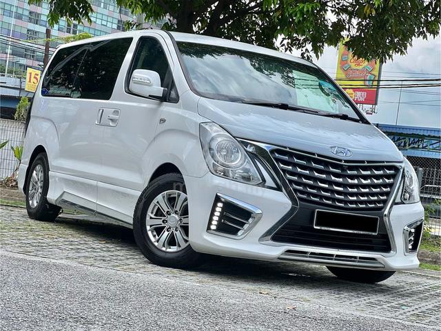 2017 Hyundai GRAND STAREX 2.5 ROYALE FACELIFT (A) - 1