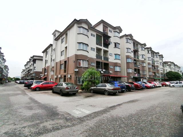 Apartment Nilai Perdana 1