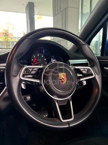2019 Porsche MACAN  2.0L (A) - 5