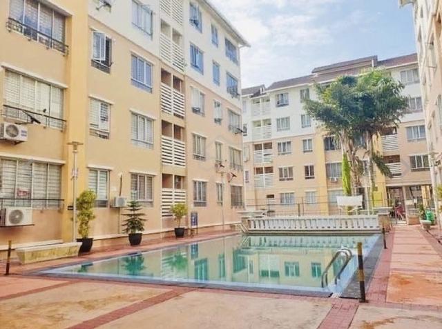 Laman Suria e-Resort Apartment 1