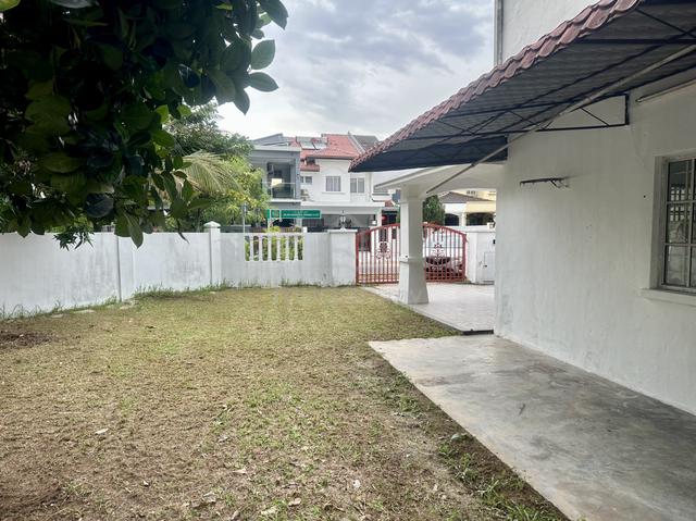 2 Storey Terraced Corner House For Sale 1