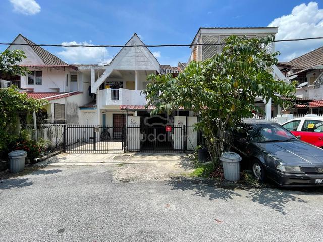 BOOKING RENDAHš„ 2-Storey Terrace Taman Sri Gombak 1