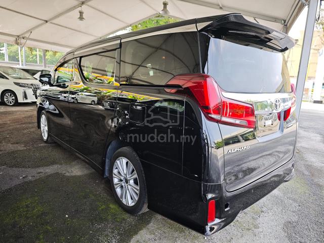 2022 Toyota ALPHARD 2.5 S 8 SEATER SUNROOF 2PD - 2