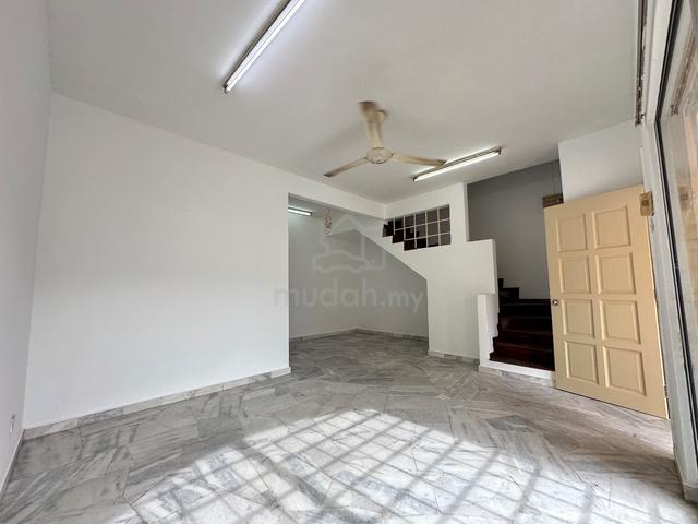 Usj 13, 2 storeys, gated guarded, Usj 6, Usj 2, usj 3, usj12 1