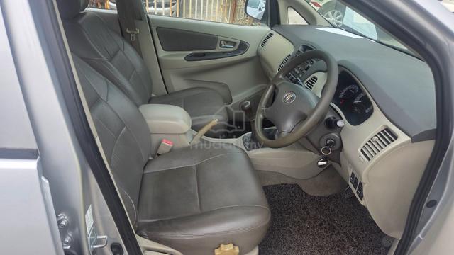 2010 Toyota INNOVA 2.0 E FACELIFT (M) - 5