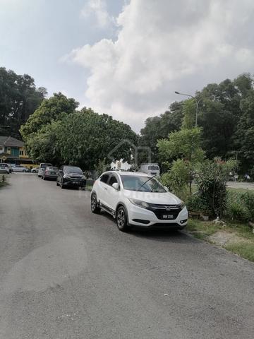 Intermediate double story house in tmn bukit belimbing for rent 1