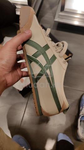 onitsuka tiger  - photo 2 of 5