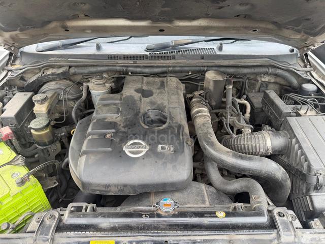 2009 Nissan NAVARA 2.5 SE (M) 4x4 diesle turbo - 4