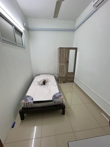 Female Unit Small Room Kota Damansara 1