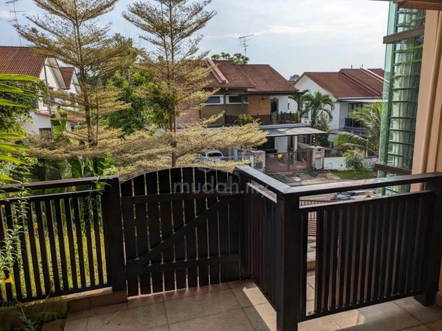 Horizon Hills 稀有 Cluster House |Fully Renovated | Freehold | 4+1 房 1