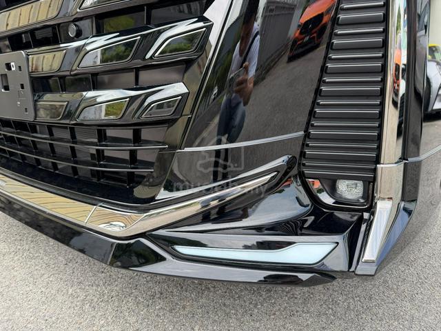 2025 Toyota VELLFIRE Z PREMIER MODELISTA BLACK INT - 4