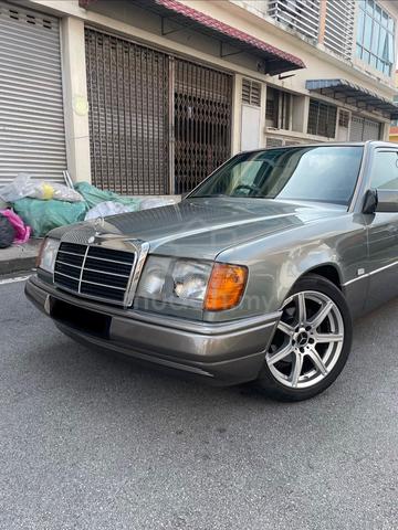 1991 Mercedes Benz W124 230E 2.3 (A) - 2