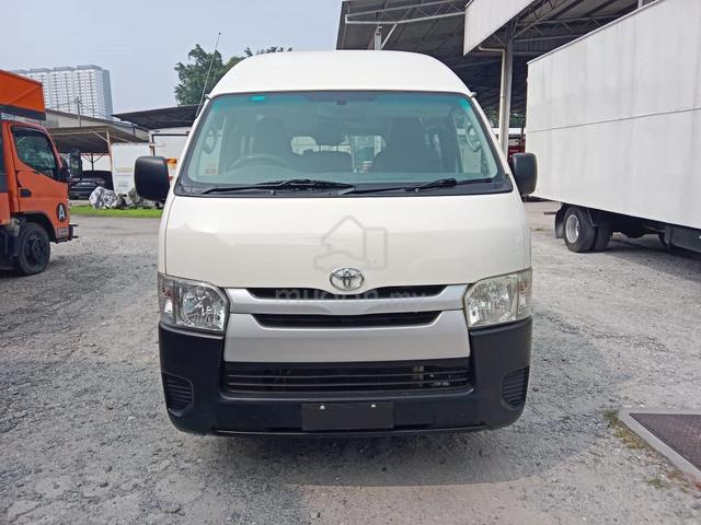 2016/17 TOYOTA Hiace Window Van 2.5(D) | 10 SEATER - 3
