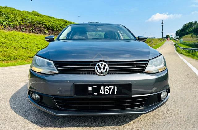 -2015-Volkswagen JETTA 1.4 TSI (A)Loan/Cash - 3