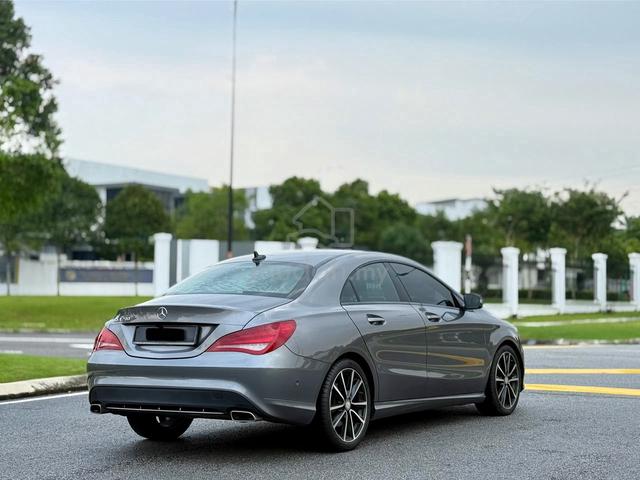 2015 Mercedes Benz CLA-CLASS 1.6 200 CBU Full Loan - 2