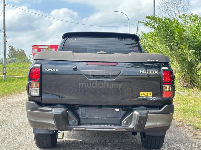 2021 Toyota HILUX 2.8 BLACK EDITION (A) - 5