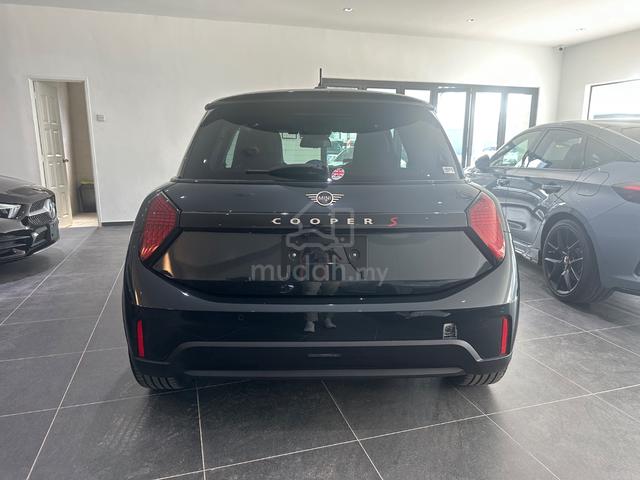 2024 Mini COOPER 2.0 S F66 FAV TRIM M PACKAGE - 4