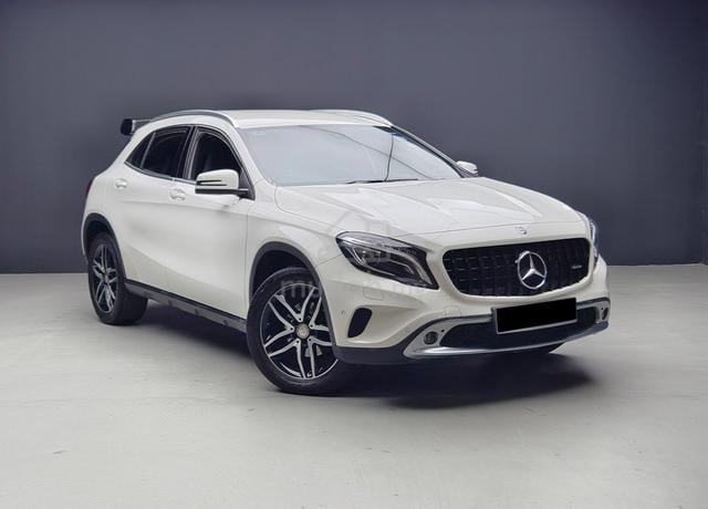 Ori-89K 2016 Mercedes Benz GLA200 1.6 FSR P/Boot - 1