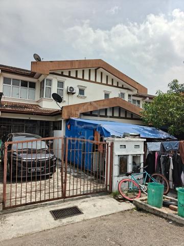 Vista Bandar Seri Alam Masai Townhouse Upper Floor Partially Furnished 1