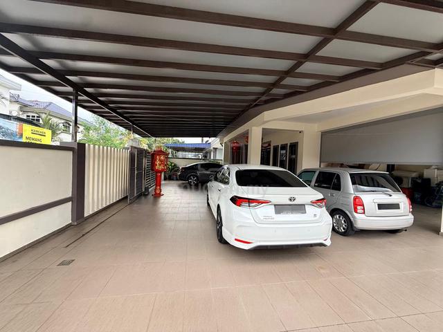 (CORNER LOT 4530sqft) Pulai Utama 2 Storey House FULLY RENOVATED 1