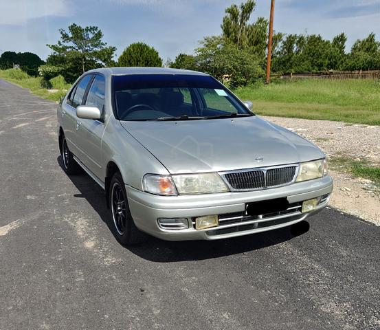 Nissan SENTRA 1.6 GLi (A) ❗SAPA CEPAT DIA DAPAT❗ - 1