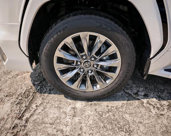 2024 Toyota LANDCRUISER 3.5 ZX (A) MODELLISTA BK - 5