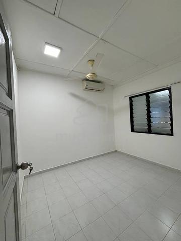 Skudai Taman Universiti Single Storey Low Cost House 4