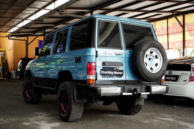 1993 Toyota LANDCRUISER 2.4 (M) (PETROL) - 4