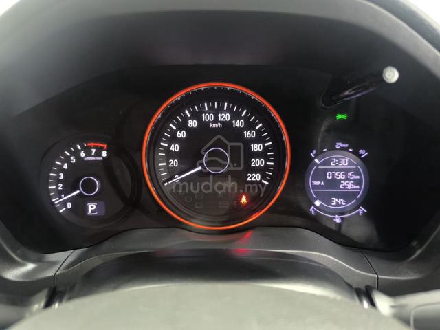 2020 Honda HR-V1.8 E V RS Warranty Paddle Shift - 4