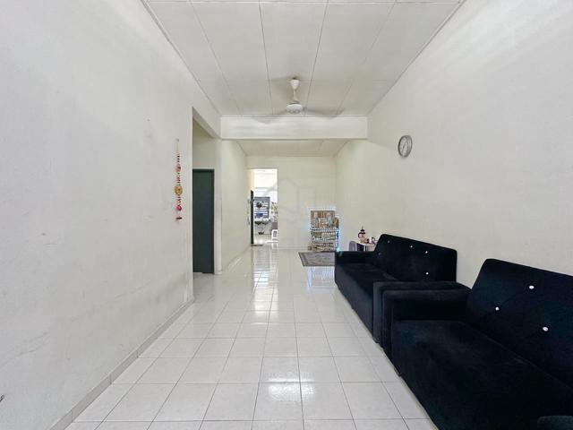 Taman Cempaka 3 Nilai Single Story Terrace Renovated Move in Condition 1