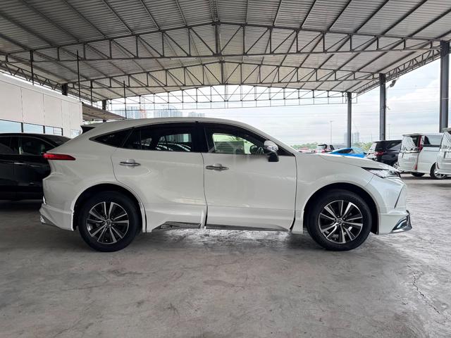 2021 Toyota HARRIER 2.0 G LEATHER PACKAGE (A) - 3