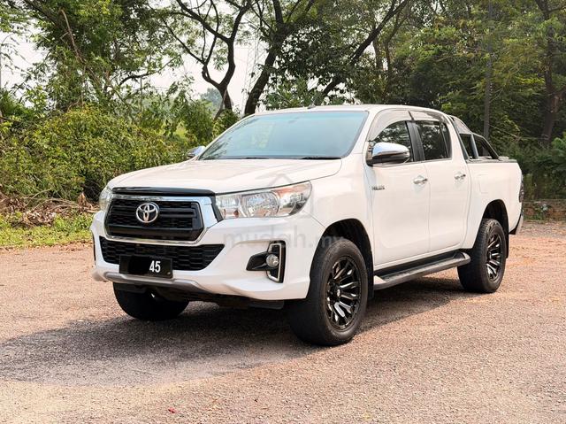 2018 Toyota HILUX 2.4 L-EDITION(A) F/L NOMBOR VVIP - 3