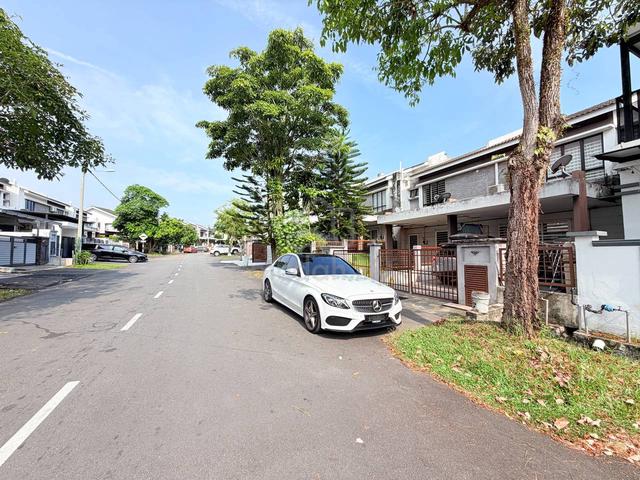 RENOVATED MENARIK 2 Storey Bukit Saujana Utama Puncak Alam 1