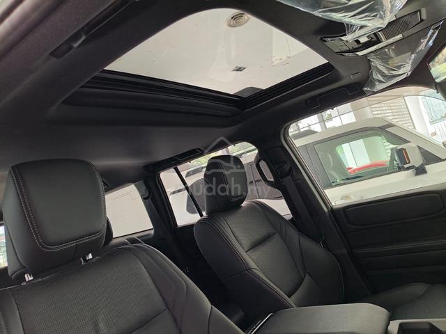 Low mileage 2025 Toyota Land cruiser VX 250 - 5
